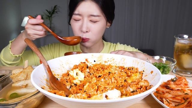 ASMR смотреть онлайн