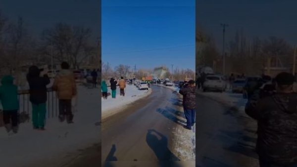 Взорвали элеватор .это печально.