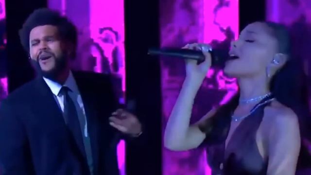 The Weeknd "Save Your Tears" feat. Ariana Grande | iHeartRadio Music Awards 2021 ❤ смотреть онлайн