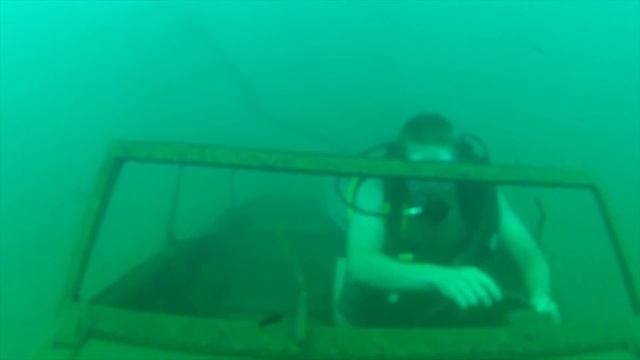 Dragoman Snippet - Malawi - Scuba Diving смотреть онлайн