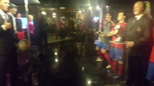 Музей восковых фигур.