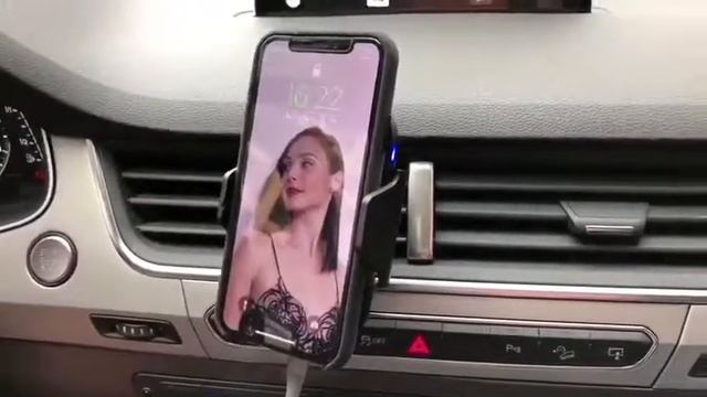 Auto lock Phone holder смотреть онлайн