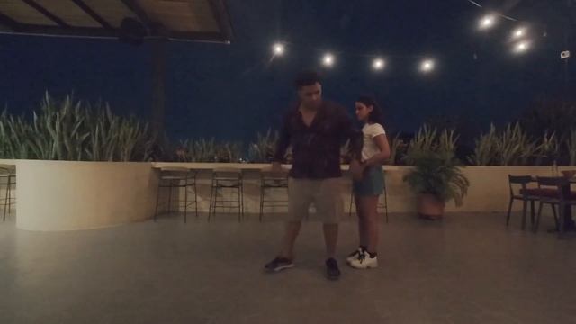 ✅ How to Dance Dancehall for Beginners (step by step) Dance Tutorial in English 2021 with a Partner смотреть онлайн