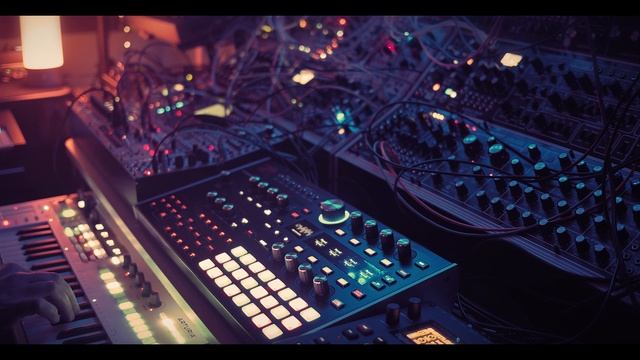 State Azure Monsoon Therapy - Track From Scratch (Hydrasynth, Peak, Keystep Pro, Digitakt, FM8)
