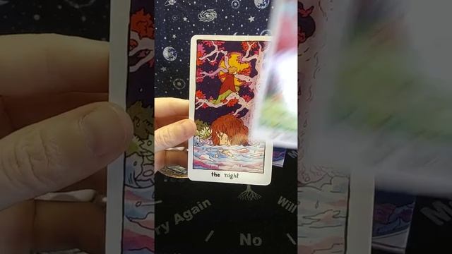 Deck Review: The Cosmic Slumber Tarot