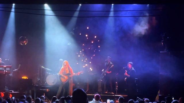Freya Ridings - Dancing In A Hurricane - Norwich 7th October 2023 смотреть онлайн