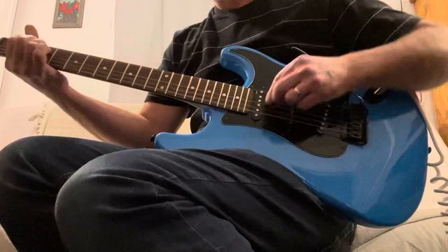 2003 Squier Stratocaster Standard Series Blue w Matching Headstock Rare Color China / Neck Cracks смотреть онлайн