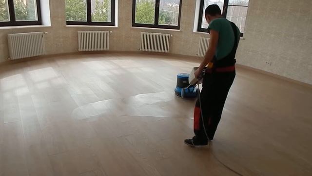Полировка паркетной доски ротором от "Клининг-Сервис" смотреть онлайн