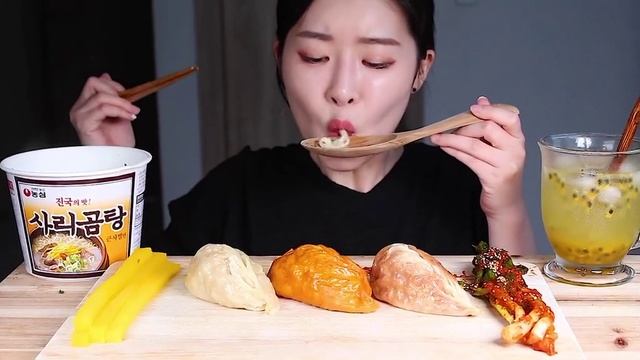 ASMR смотреть онлайн