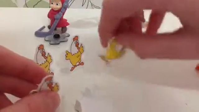 Игрушки от нового Киндера сюрприза Маши и медведь 2 часть. смотреть онлайн