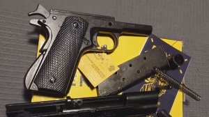 Пистолет Кольт м1911а1 разборный макет, Automatic pistol Colt M1911A1,USA 1911, Denix 1312