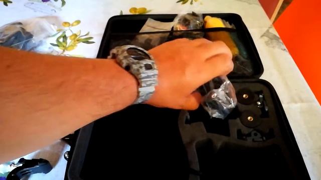 Super Kit Iextreme: 55 Accessori Action Cam a 20 Euro - Unboxing смотреть онлайн