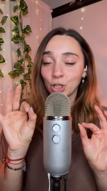 АСМР до мурашек: звуки рта под дождь - шепот на итальянском, включи asmr смотреть онлайн