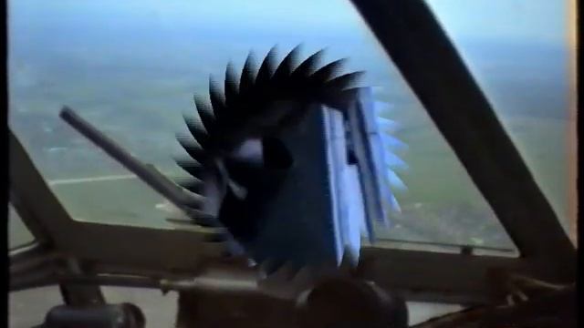 Прыжки с парашютом. 1998 г. Калуга. смотреть онлайн