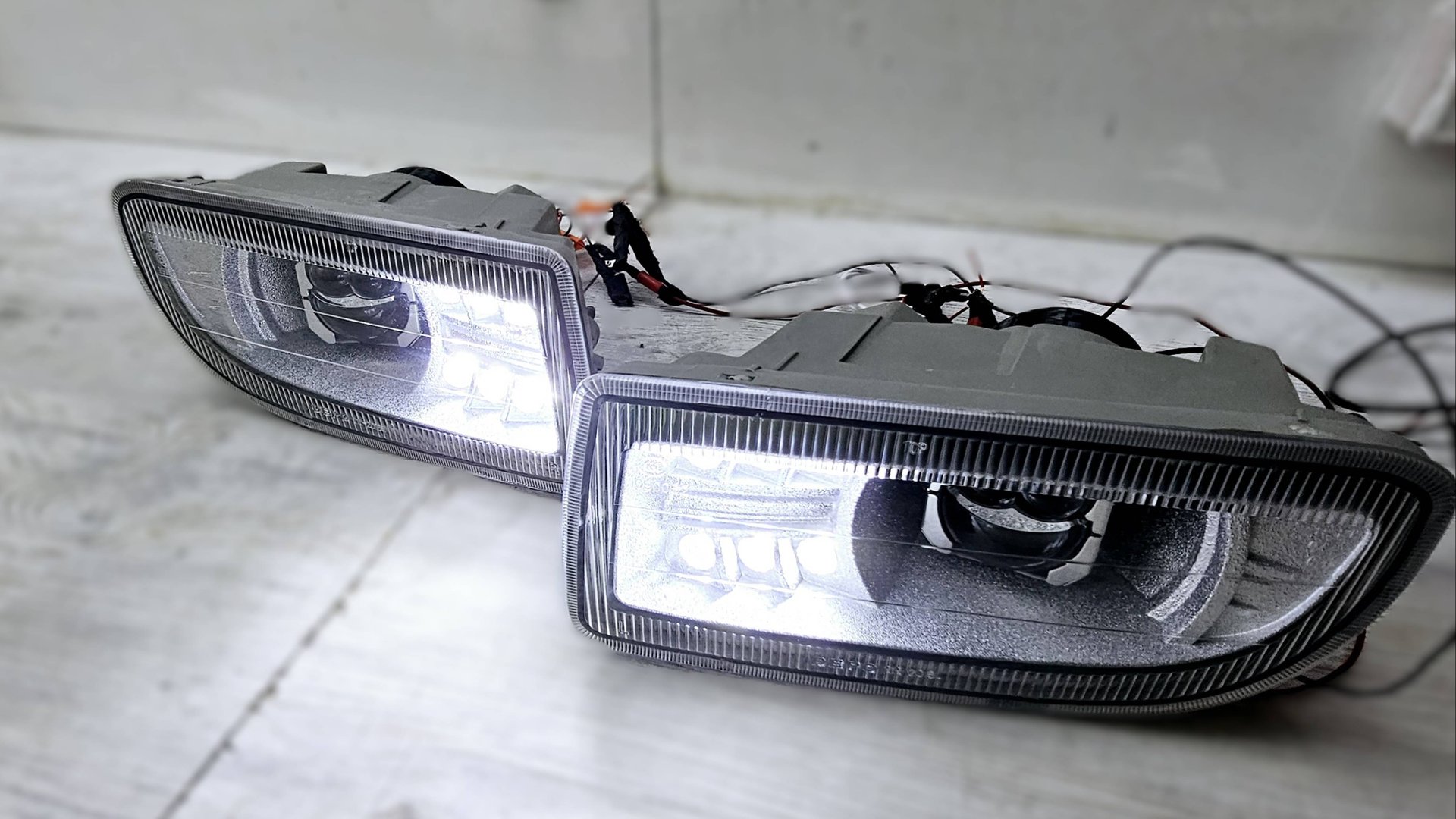 Toyota Land Cruiser 100 фары противотуманные смотреть онлайн