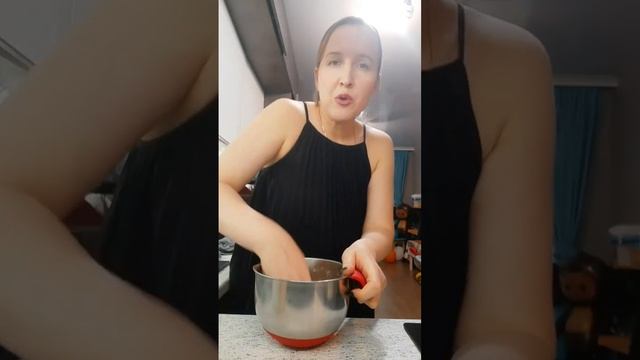 #домашняя лапша Не большой #лайфхак куда девать бульон ❤ после колбасы #готовимсвладой смотреть онлайн