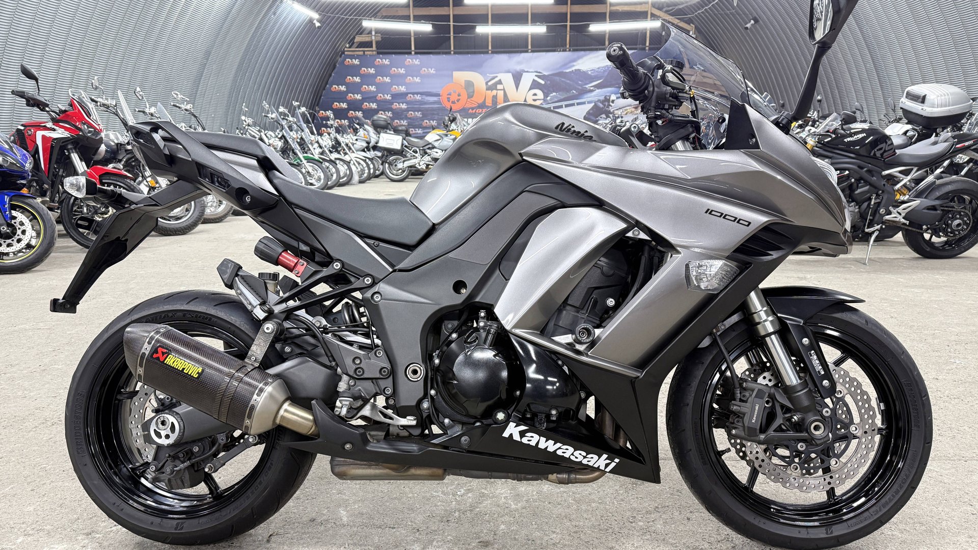 Обзор Kawasaki Ninja 1000 |В НАЛИЧИИ| смотреть онлайн