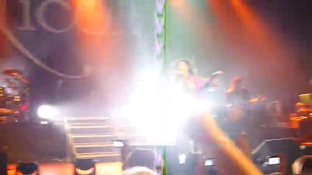 Nicole Scherzinger Dublin Tour -Hush Hush смотреть онлайн