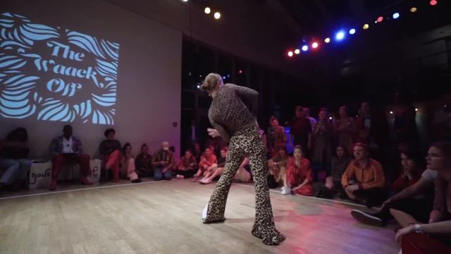 The Waack Off | Moment(urb)an Round 1 - Music | Angelika