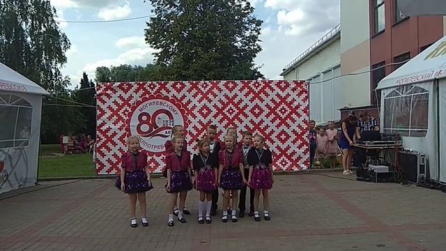 "Бедный ёжик" Силкова Даша и в. г. "Малинки" смотреть онлайн