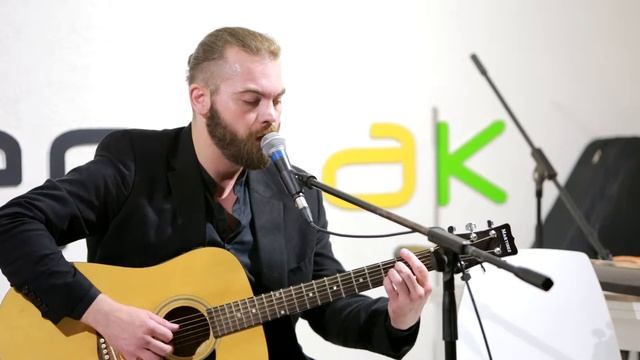 Никита Емельянов (гр. Калачиком рядом) -