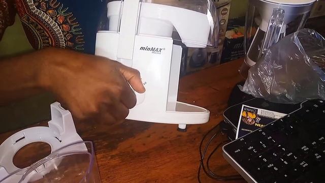 4 in 1 Blender with Juice extractor (How to use the minmax Blender) смотреть онлайн