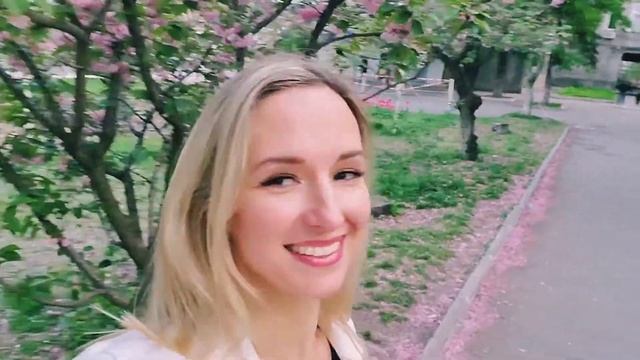 Аллея сакур, г.Днепр смотреть онлайн