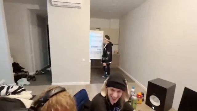 Строго зачитал лучше эминема / Строго жестко зачитал смотреть онлайн