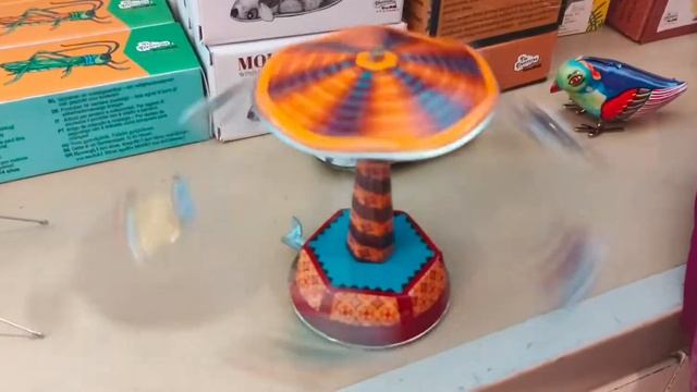 Carousel | Olden Day Toys |#shorts | SKP's Kitchen Corner & Life in UK смотреть онлайн