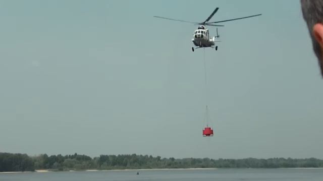 Авиашоу в Кременчуге около Днепра (часть 5) смотреть онлайн