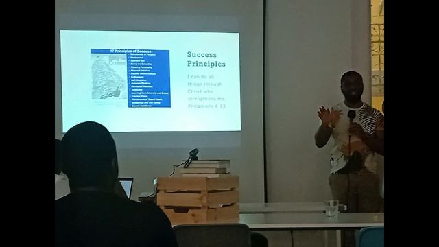 Dr. Bamituni ABAMU -Understanding Business Model (BBF 2024) смотреть онлайн