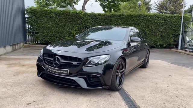 Mercedes-Benz E63 S AMG Premium смотреть онлайн