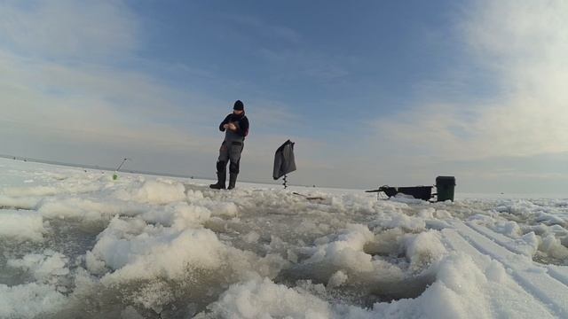 Ловля корюшки на Финском заливе 24.02.25г. смотреть онлайн