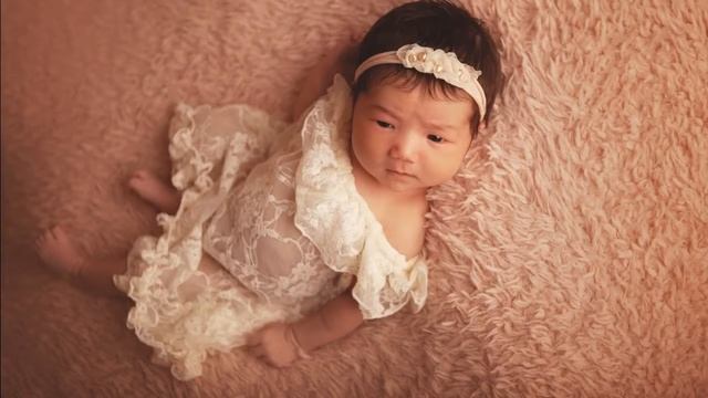 Эмилия фотосессия 2 часть New born смотреть онлайн