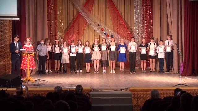 Слет отличников и медалистов часть 1 Абан 25 06 2021 смотреть онлайн