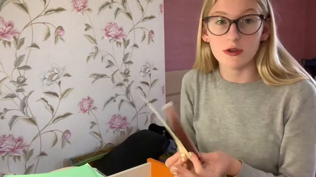 УБОРКА СТОЛА К ЛЕТУ ☀️☁️🌼/ПОРЯДОК НА СТОЛЕ 🧹\УБОРКА 🧽 #уборкаклету смотреть онлайн