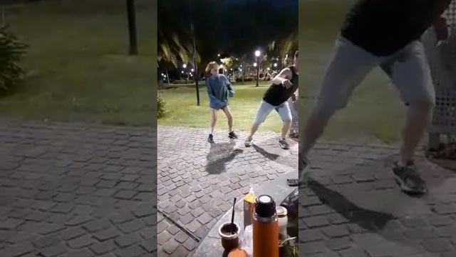 Adriano baila salsa смотреть онлайн