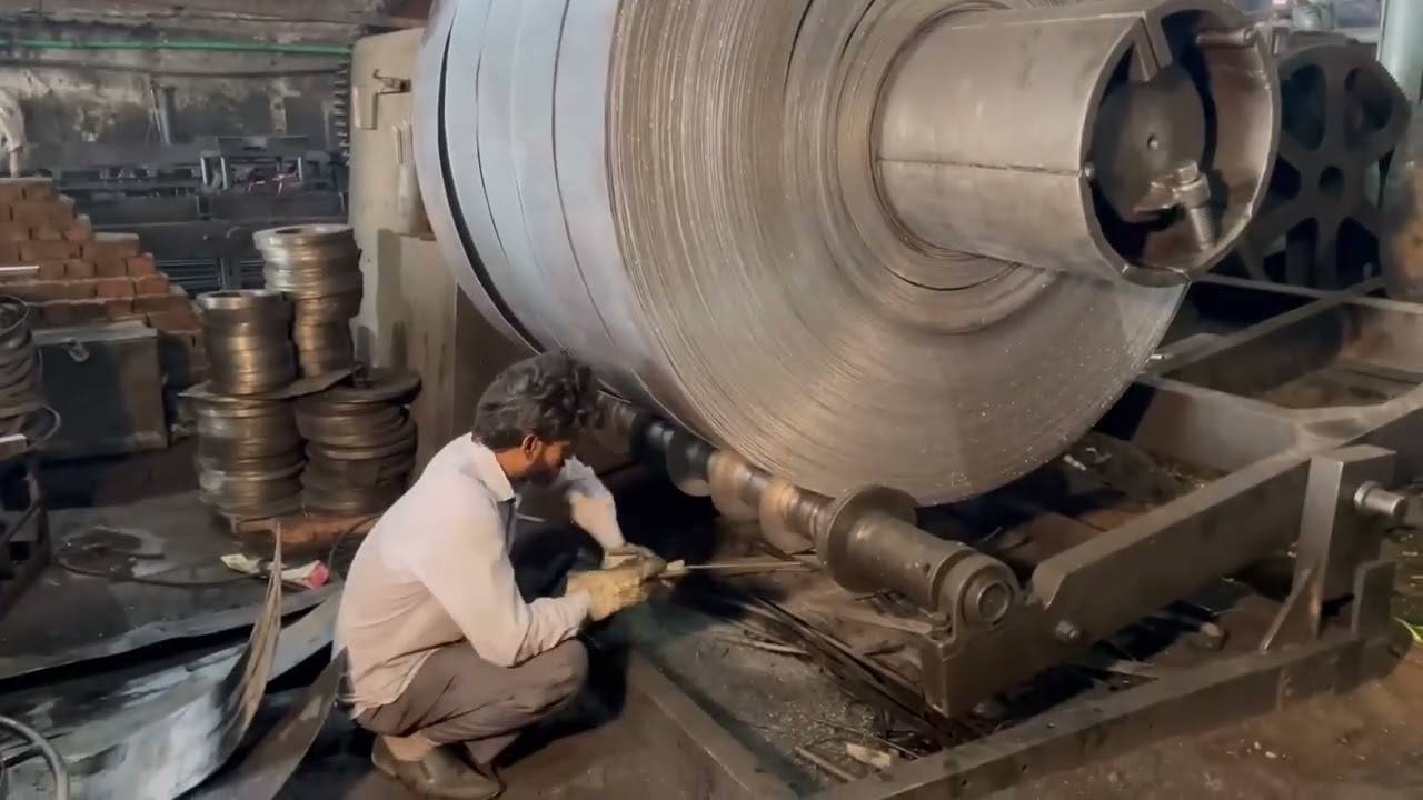 простой завод по производству железных труб в Пакистане смотреть онлайн