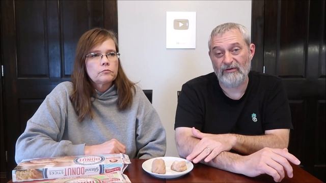 Little Debbie Apple Cinnamon Donut Sticks & Glazed Donut Sticks Comparison & Review