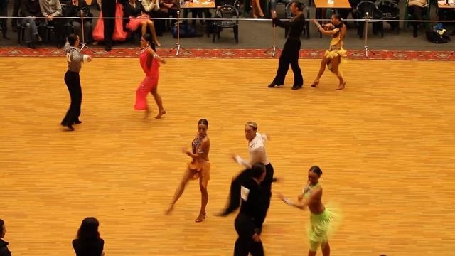 Спортивные бальные танцы - Харьков 2010 смотреть онлайн