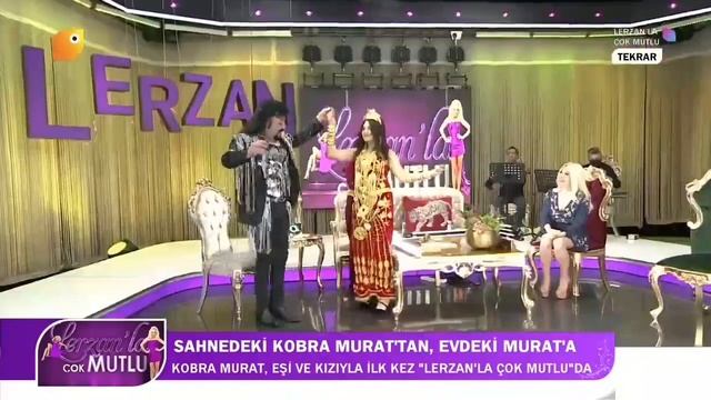 KOBRA MURAT VE EŞİ EMİNE SULTAN VE PRENSES KIZI SERGÜL İLK KEZ TEVİZYONDA GÜNDEM смотреть онлайн