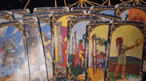 КТО В ВАС ОЧЕНЬ ЗАИНТЕРЕСОВАН ?!