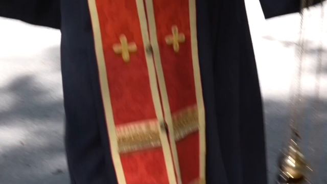 Как правильно поминать усопших на Радоницу // 