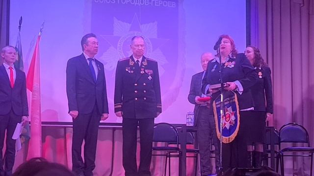 Верхнее Дуброво- Город Трудовой Доблести и Славы!