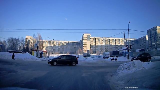 И он мне ещё бибикает..mp4 смотреть онлайн