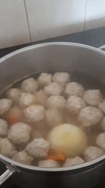 суп с куриными фрикадельками🍽