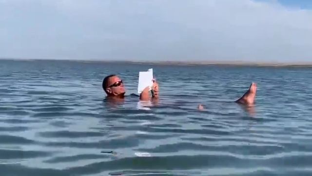 Самая читающая страна смотреть онлайн