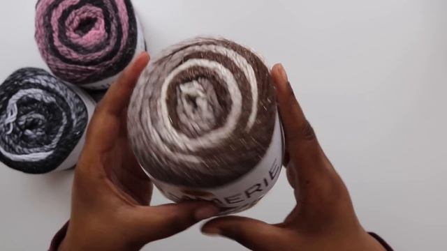 Yarn Snob Reviews New Lion Brand Yarns [A Few Big Hits and Bigger Misses] смотреть онлайн