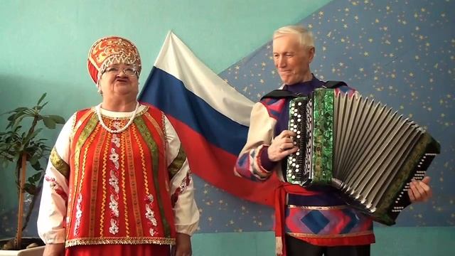 "Россия" в исполнении З. Шеметько Аккомпаниатор - заслуженный работник культуры РФ С.Смоляров смотреть онлайн