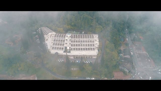 BEST MALAYSIAN ROAD TRIP ON MY BIKE - FOUND REMOTE BEAUTIFUL WATERFALL смотреть онлайн